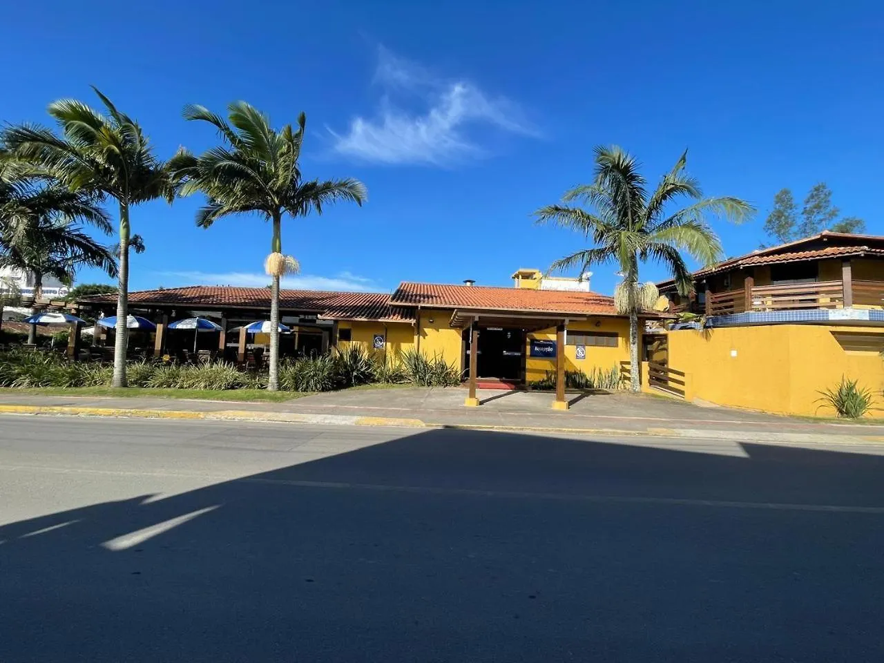 Pousada Basfak Praia Garopaba 0*,