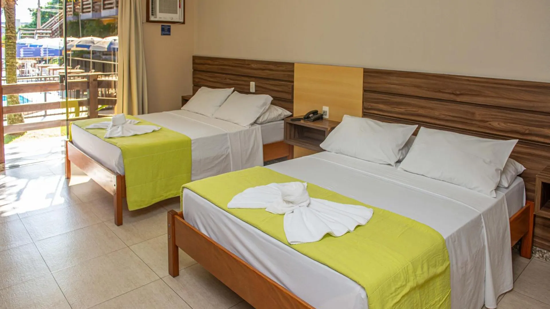 Pousada Basfak Praia Garopaba Hotel