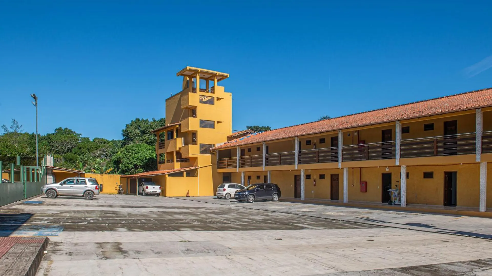 Pousada Basfak Praia Garopaba 0*,